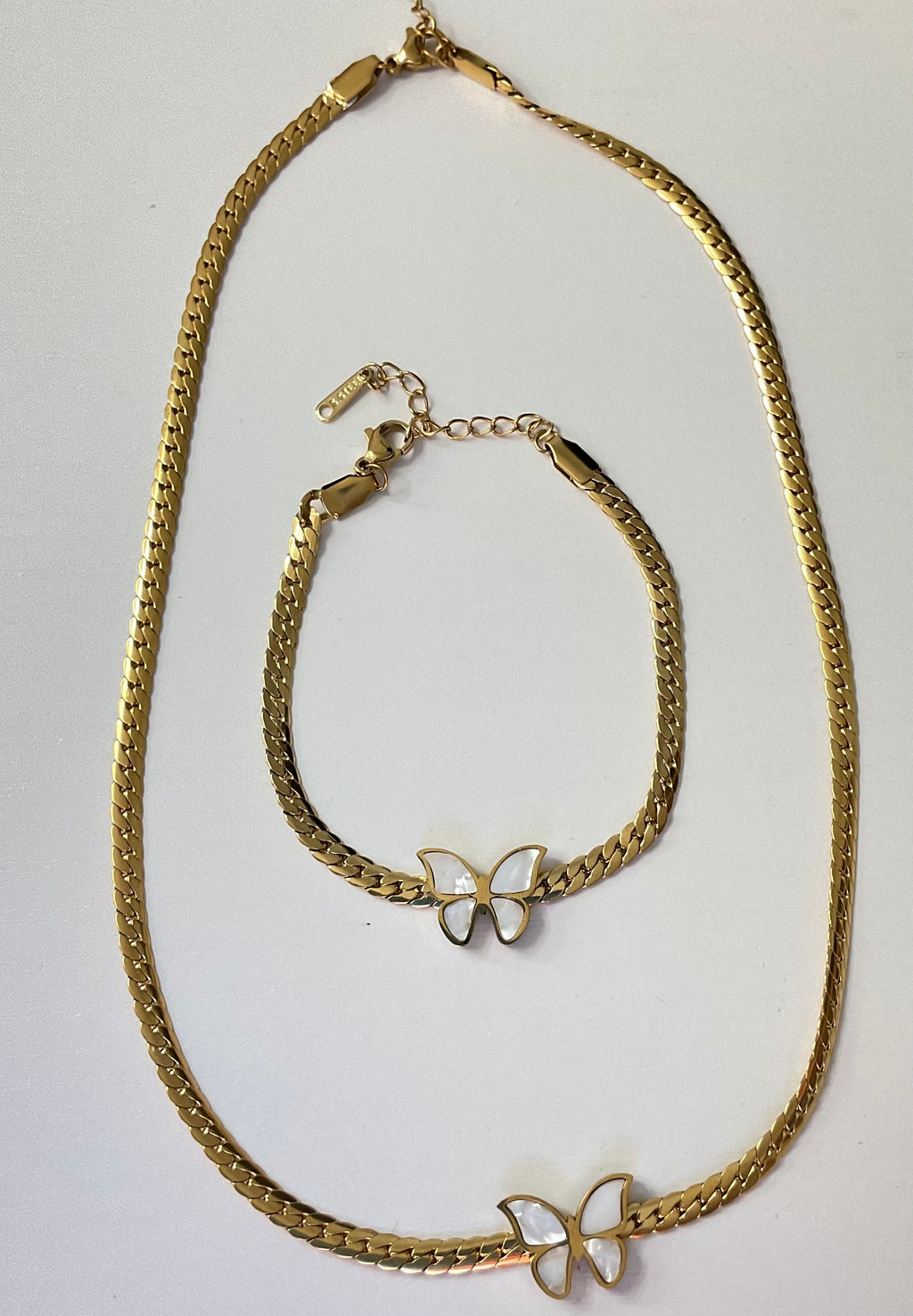 Unique Butterfly set