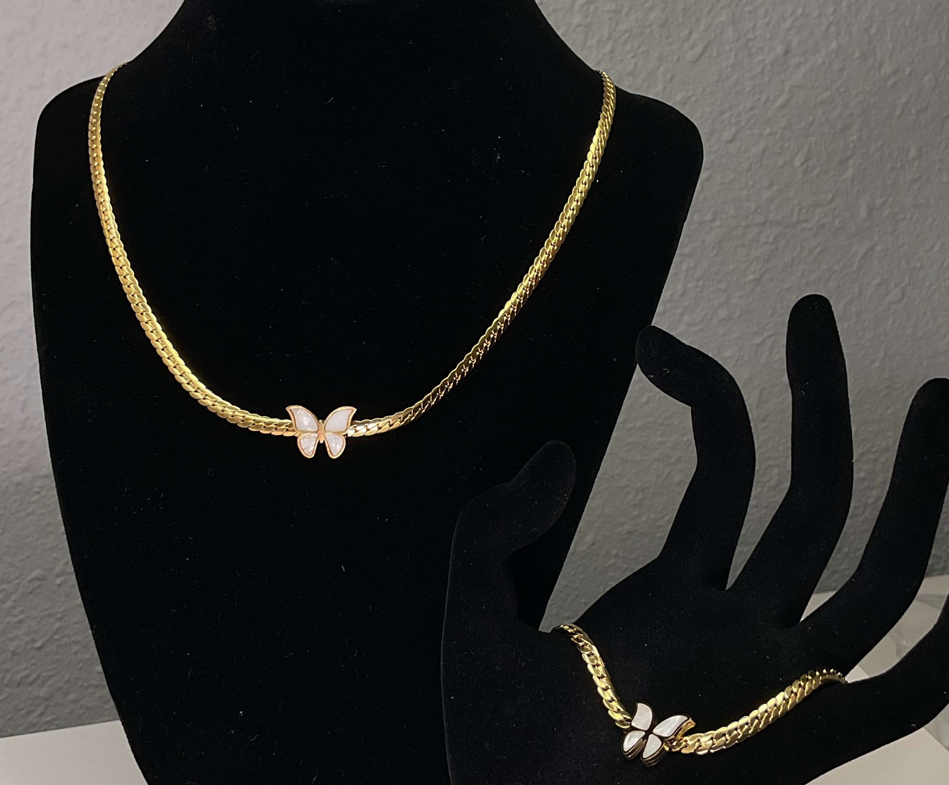 Unique Butterfly set